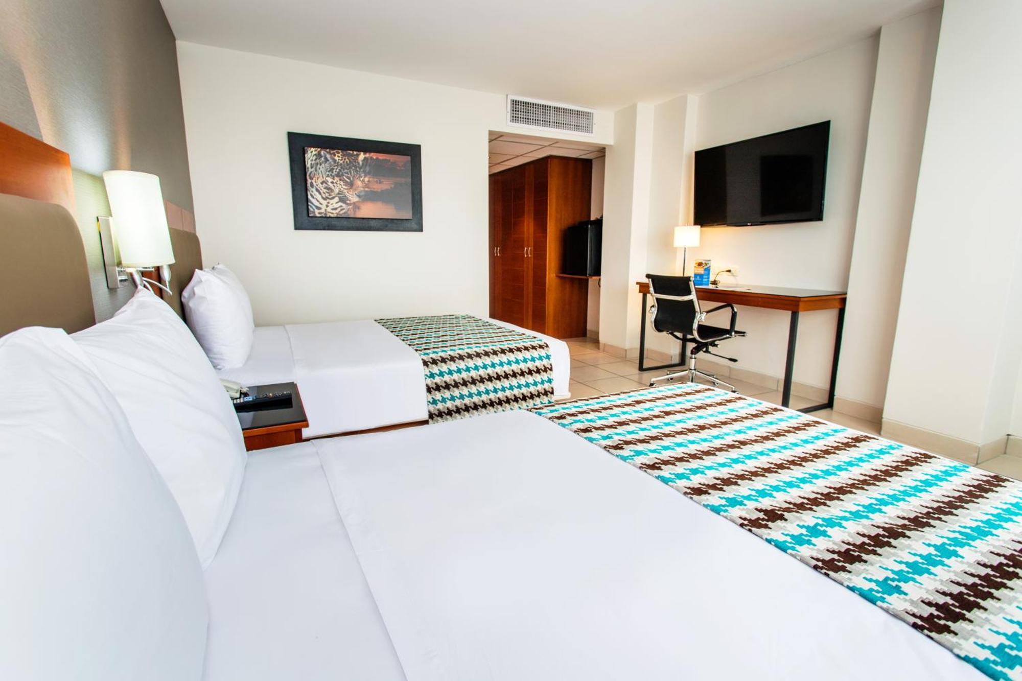 Wyndham Costa Del Sol Pucallpa Ngoại thất bức ảnh